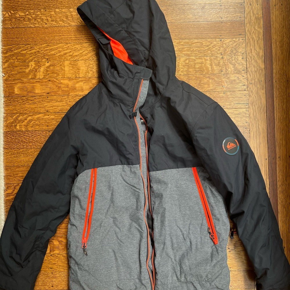 Quiksilver Black and Gray Jacket with Orange Lining
